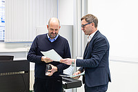 Beste Vorlesung 2. Studienjahr, v. l.: Prof. Jörg Heineke, Dr. Harald Fritz