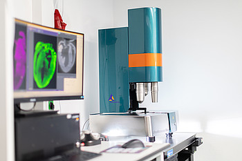 This image depicts the Ultramicroscope Blaze, used in our microscopy facility for 3D imaging of optically cleared tissue samples prepared in our lab.