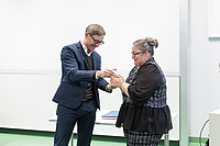 Bestes Praktikum 2. Studienjahr, v. l.: Dr. Harald Fritz, Dr. Heike Serke
