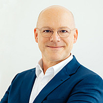 Portraitfoto von Prof. Dr. phil. Sven Schneider