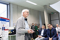Ehrenapfel für langjähriges Engagement in der Lehre: Prof. Hermann Krastel